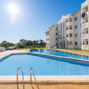 https://vau-summer-by-encantos-do-algarve-76.hotelaalgarve.com